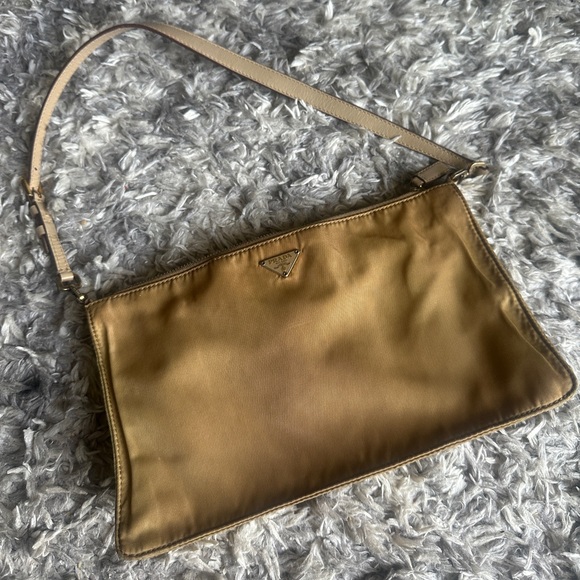 Vintage Prada Pochette - Picture 2 of 11